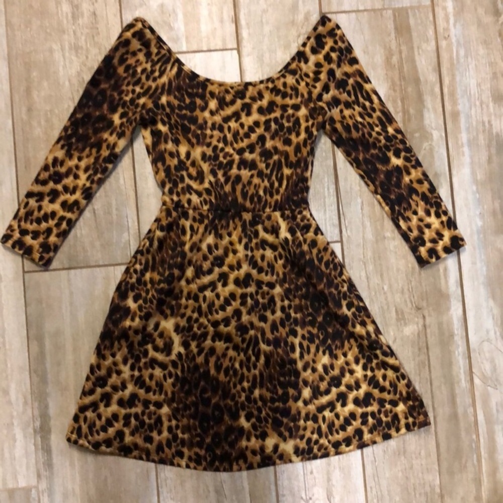 GB mini cut out leopard dress - Picture 2 of 2